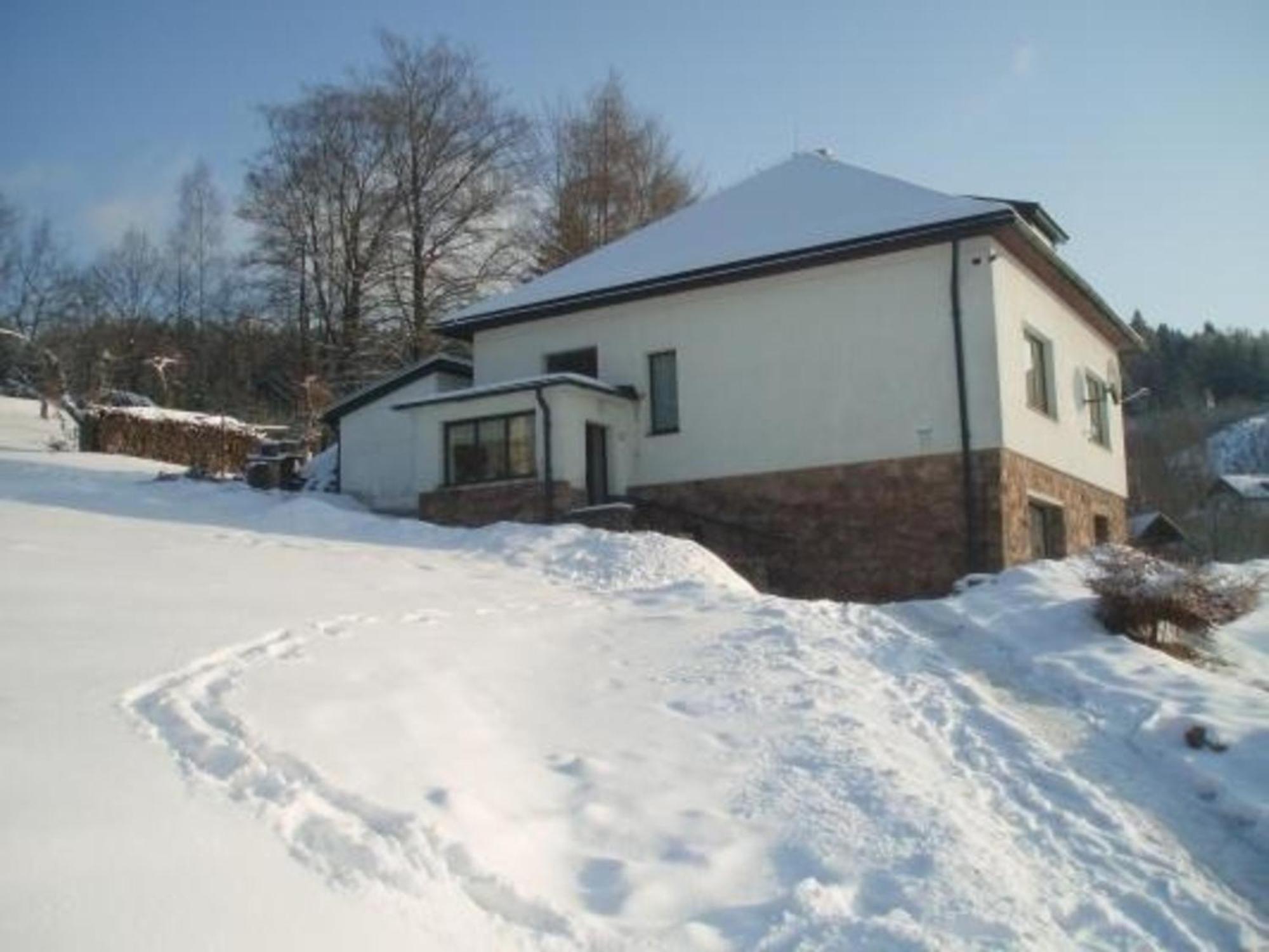 Ein Ferienhaus Mit Terrasse Und Garten Villa Male Svatonovice Exterior photo